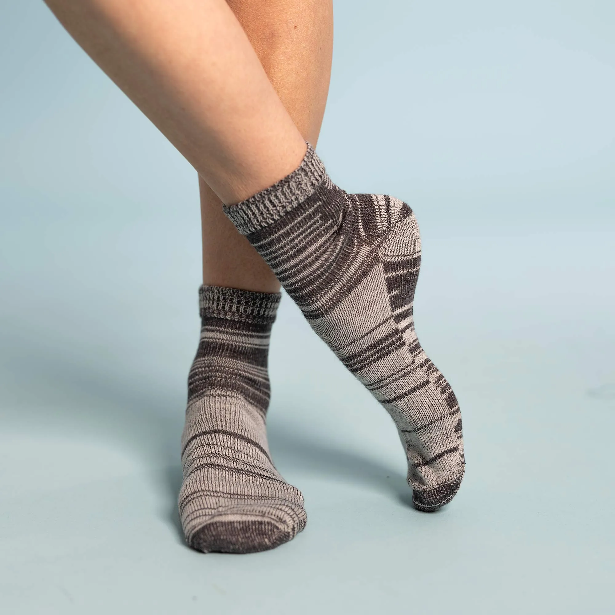 ALPINEVILLE Elastic-free 100% Organic Merino Wool Socks (No Polyester, No Latex, No Spandex, No Nylon, No Polyamide, No Plastic, No Synthetics) (100% Biodegradable)