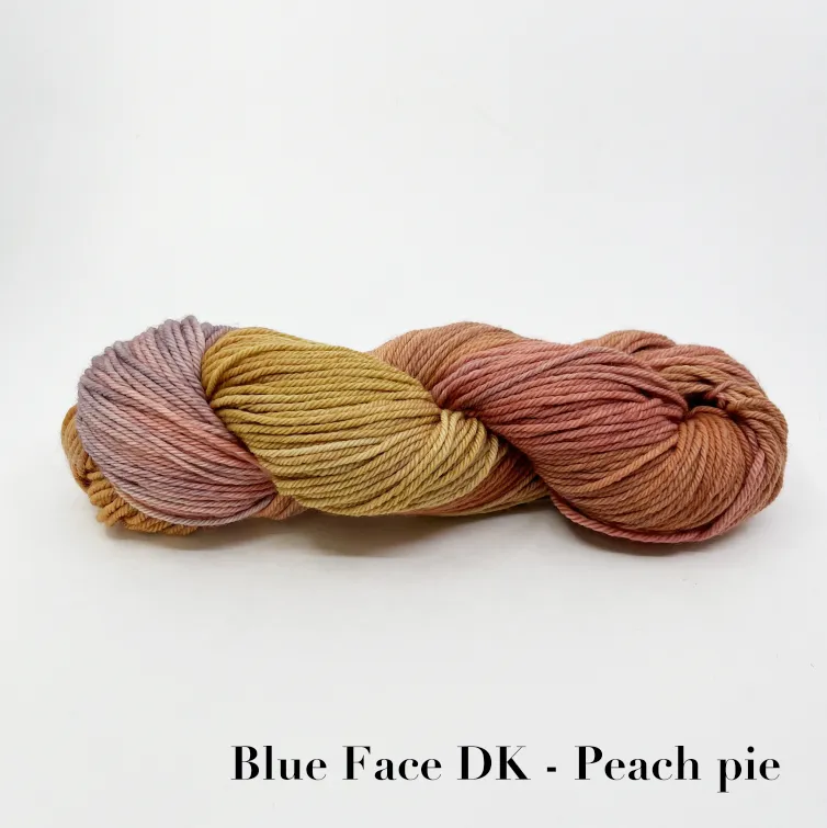 Hand dyed wools - L'Atelier de Hand Maiden et Fleece Artist 