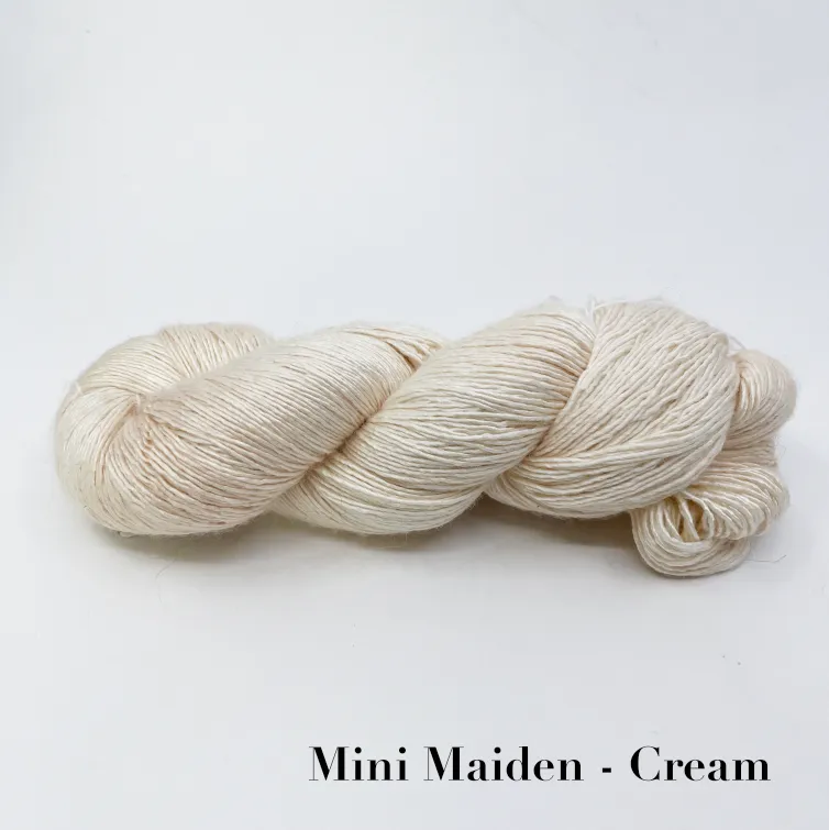 Hand dyed wools - L'Atelier de Hand Maiden et Fleece Artist 