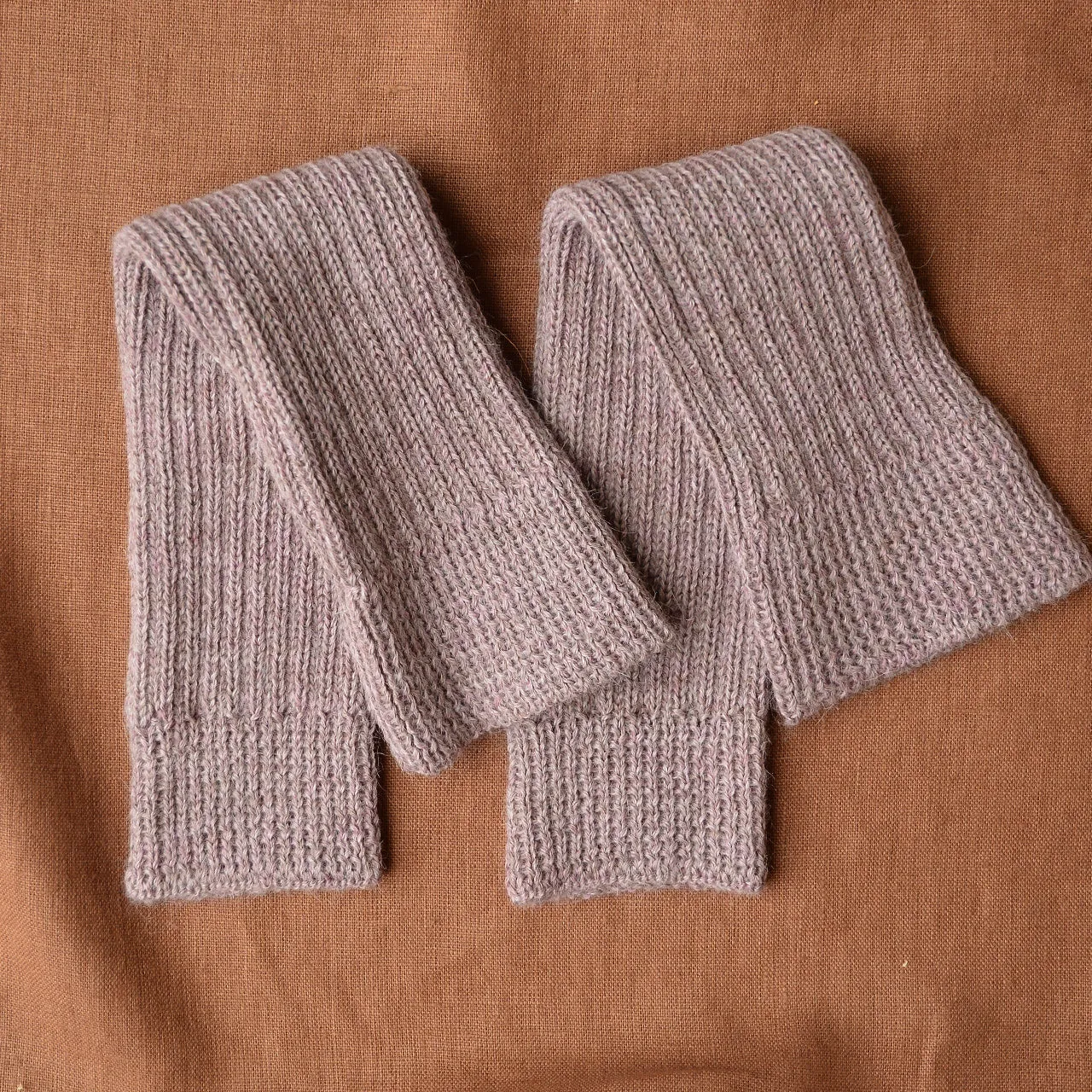 Ribbed Legwarmers in baby alpaca (Youth-Adult) *Returning 2025