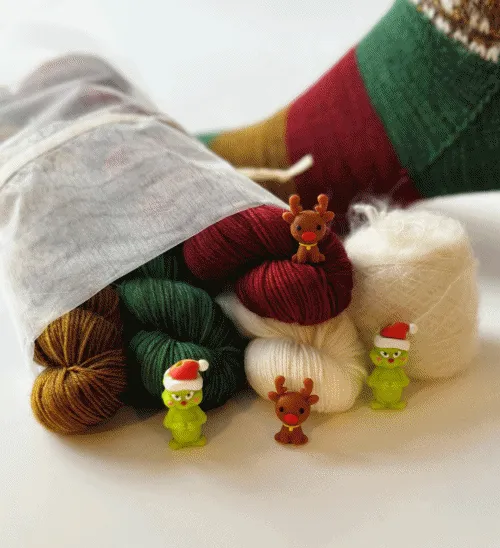 Socks Ho Ho Ho ! | Knitting Pattern with Optional Limited Edition Kit