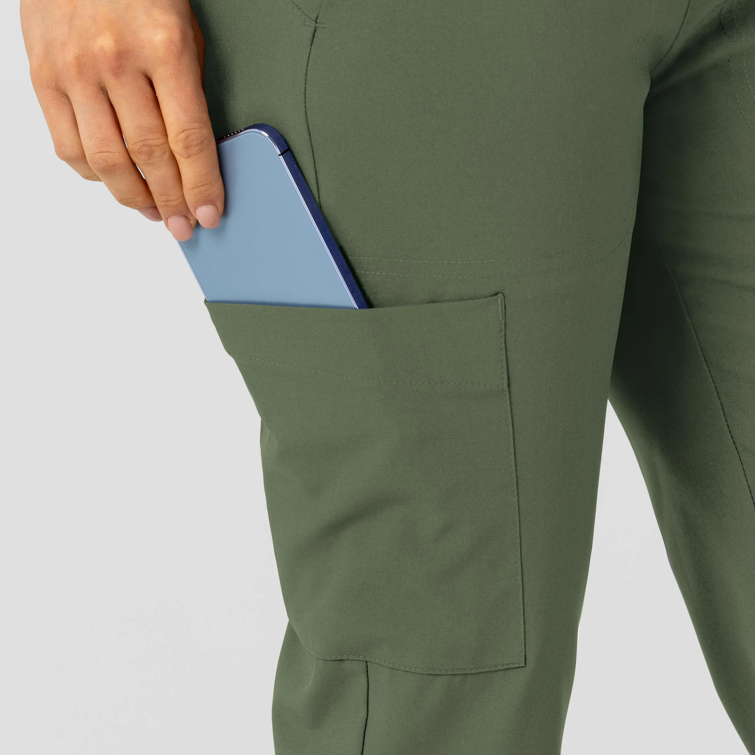 W123 Women's Flex-n-Reach Track Scrub Pant - Olive