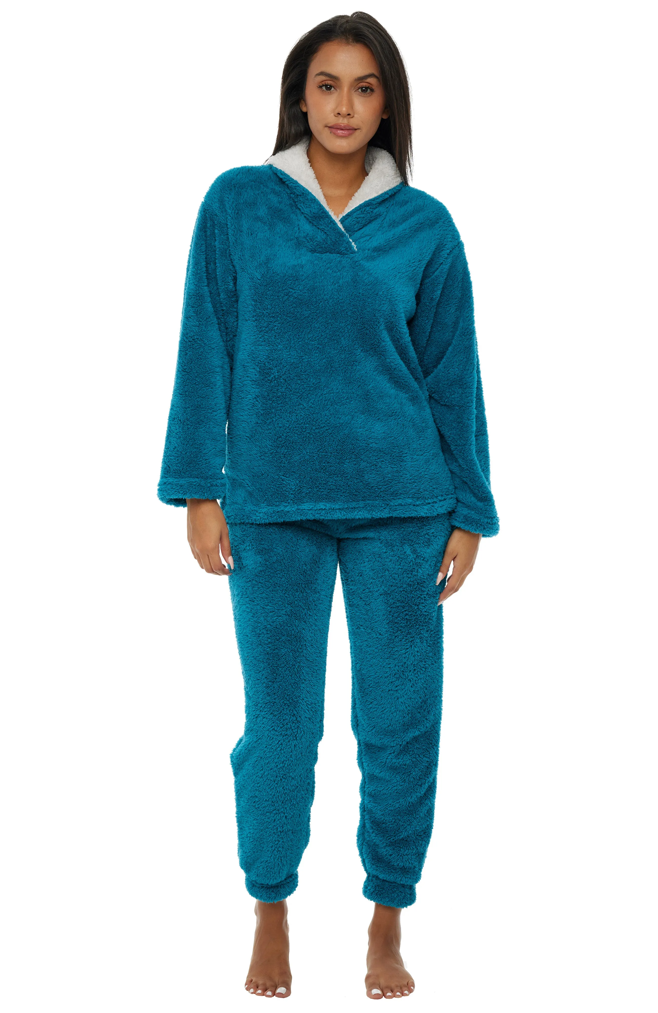 Women's Plush, Oversized Fleece Pajamas Set, Joggers with Pockets, Drawstring and Elastic Waist